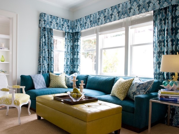 Голубой диван в интерьере: с чем сочетать - фото4