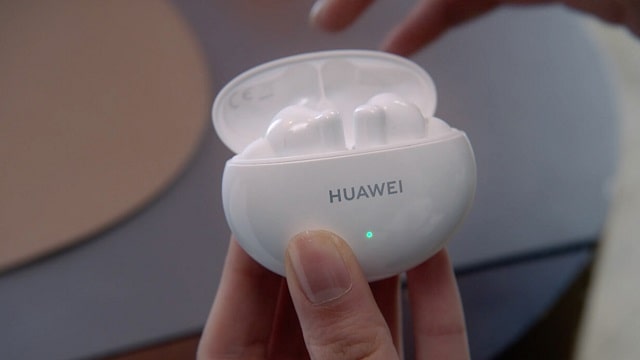 Наушники от HUAWEI FreeBuds 4 и FreeBuds 4i: сравнение, в чем разница - фото3
