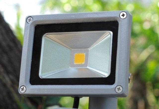 Светодиодный LED прожектор: что это такое и как работает - фото4
