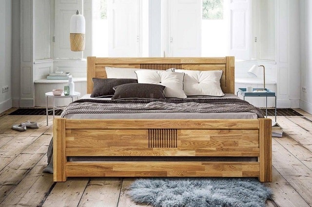 Кровать из дерева: виды, плюсы и минусы, как выбрать - фото3