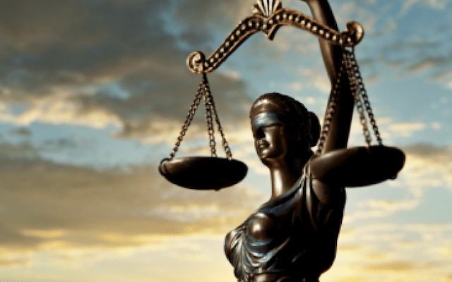 Бывшему депутату поселкового совета грозит лишение свободы