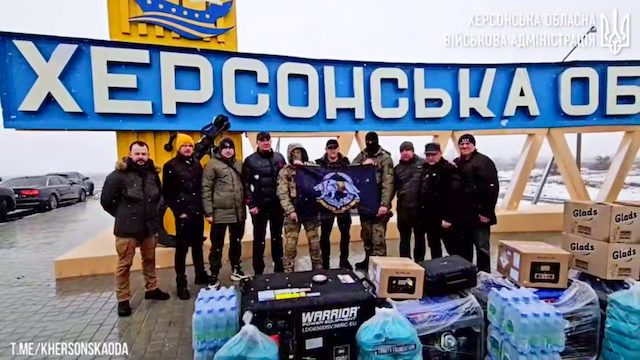 БФ «Современная Украина» передал защитникам Украины FPV-дроны «Mavic» и другую помощь