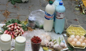Специалисты Госпродпотребслужбы проверили места реализации продуктов