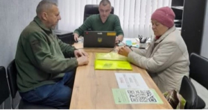 В ЦНАПе в Нововоронцовке работает Единое окно ветерана
