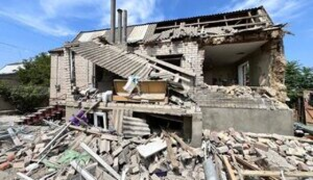 Россияне обстреляли Камышаны - тяжело ранен местный житель