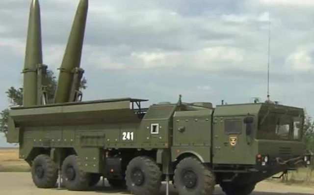 Россияне разместили возле Олешек ОТРК «Искандер» и несколько ТРК «Точка-У»