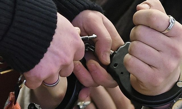 Группировка, совершившая ряд краж, взята под стражу