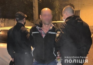 Житель Херсона задержан в Белой Церкви – выбросил приятеля из окна
