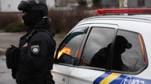 Полицейские эвакуировали из Бериславского района пострадавших во время обстрелов жителей