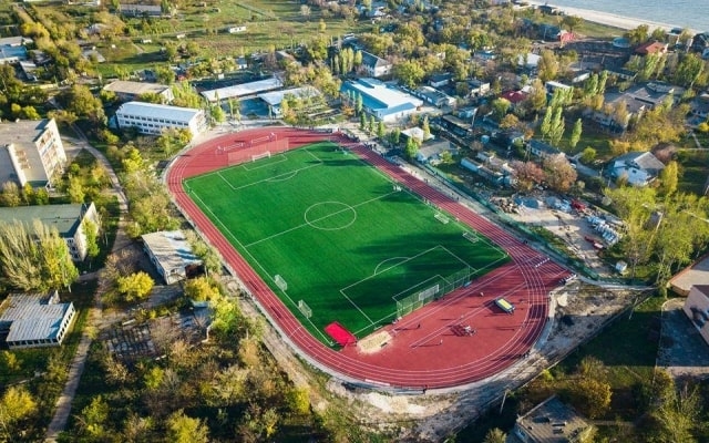 В Лазурном стартовал социальный проект «Школа легкой атлетики»