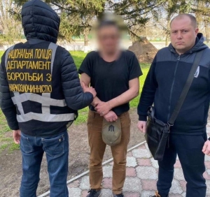 Херсонские полицейские помогли коллегам из Ровненской области – задержали подозреваемого в преступлении