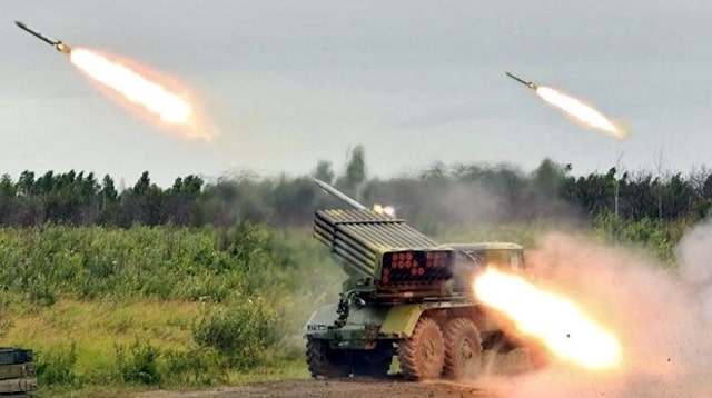 Российские военные расстреляли из «Градов» эвакуационную колонну – есть погибшие