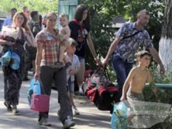Херсону на беженцев не хватает денег?