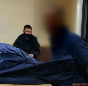 Полицейские Херсона урезонили домашнего тирана