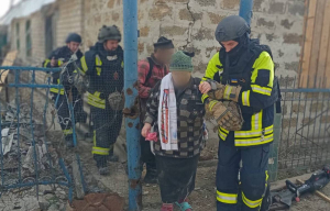 Удар дрона заблокировал людей в доме – на помощь пришли спасатели