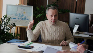 Мэр оккупированного Херсона попросил разблокировать платежи – его услышали