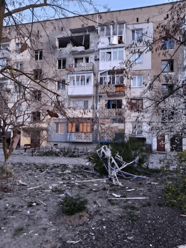 Россияне обстреляли захваченную ими Каховку