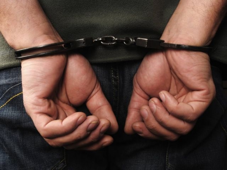 Под стражу взят житель Каховского района за зверское обращение с женщиной