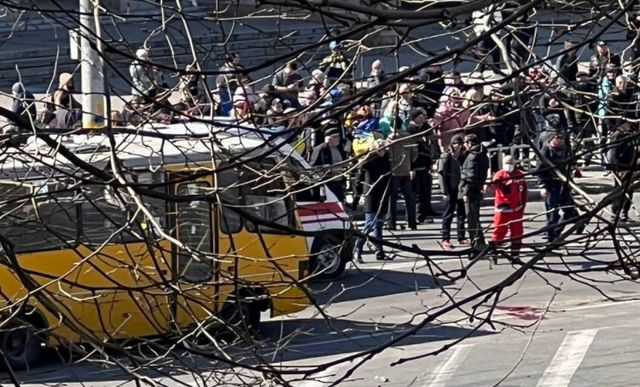Рашисты открыли огонь по мирным участникам митинга