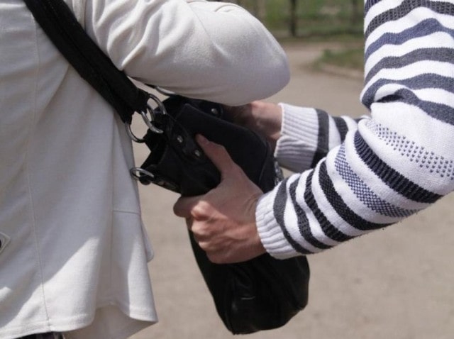 Грабитель пожилых женщин задержан правоохранителями