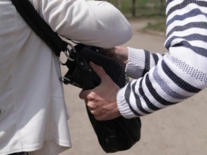 Грабитель пожилых женщин задержан правоохранителями