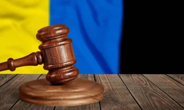 Очередной коллаборантке из Херсона заочно объявлено о подозрении