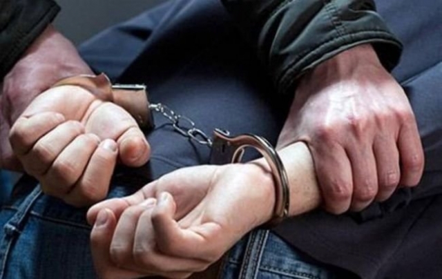 Двое молодчиков избили престарелого мужчину ради 80 гривен