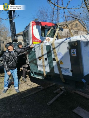 В поселок Надднепрянское передан новый генератор