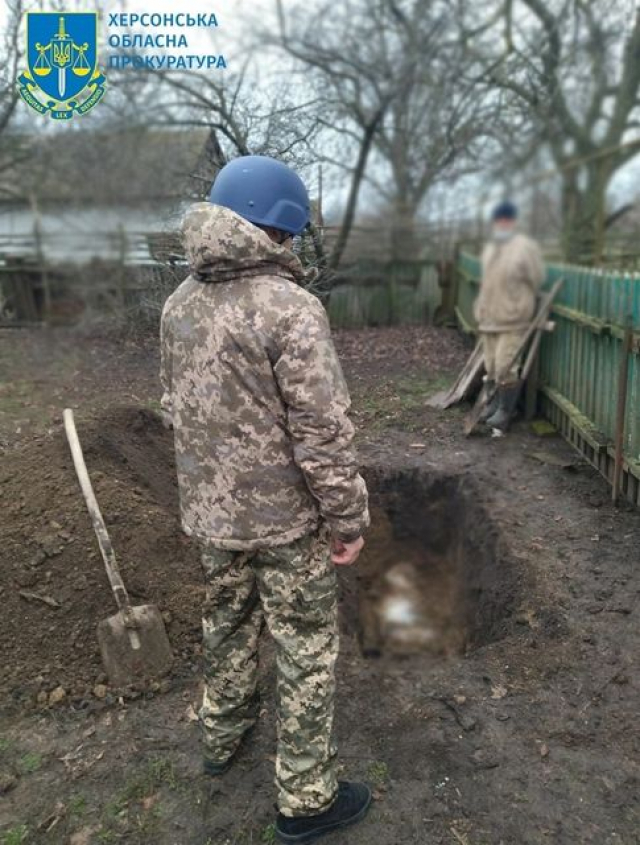 На Бериславщине продолжается эксгумация тел погибших во время оккупации мирных жителей