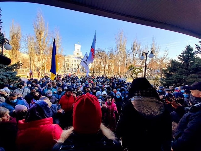 Херсонцы присоединились к протестам против повышения тарифов