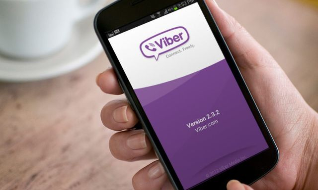 Оккупационные власти угрожают жителям за пользование WhatsApp и Viber