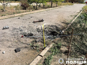 Во время очередной атаки Херсона россияне ранили 14-летнюю девочку