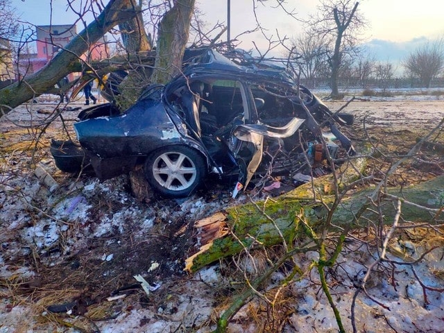 Два человека погибли в ДТП возле Берислава