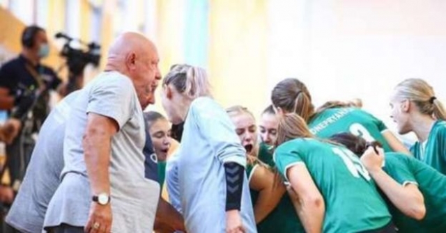 Неспортивное поведение – во время матча подрались гандболистки