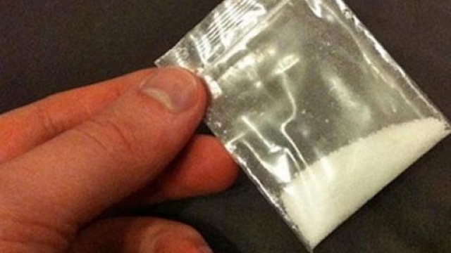 Гражданские супруги из Кривого Рога снабжали наркотиками зависимых жителей Высокополья