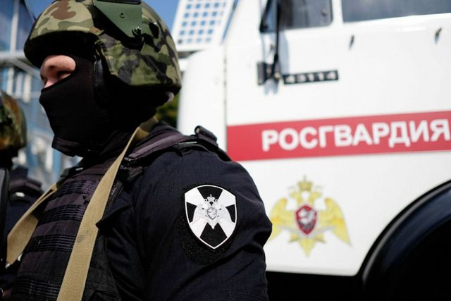 Херсонщину покидают военные – вместо них заходят росгвардейцы и полицейские