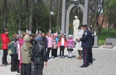 Урок патриотизма от херсонских милиционеров 