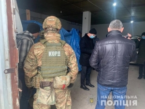 В Херсоне обнаружили подпольный цех по производству алкогольных напитков