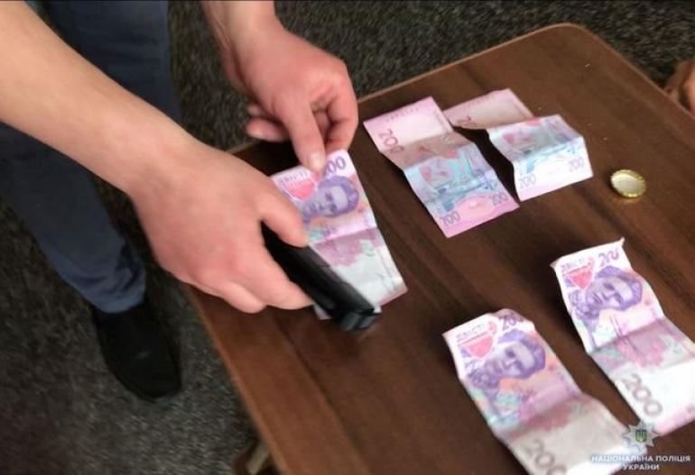 Во время встречи с клиентом задержаны сутенерша и проститутка