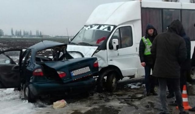 В жутком ДТП под Херсоном погибли три человека
