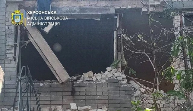 21 человек пострадал во время массированного обстрела Днепровского района Херсона