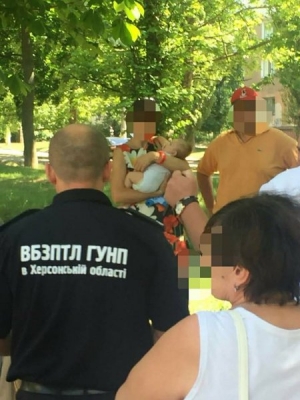 Жительница Херсона, пытавшаяся продать своего ребенка, предстанет перед судом
