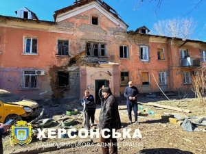 В течение одного дня в Херсоне от ударов дронов пострадали семеро мирных жителей