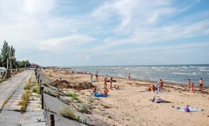 Азовское море наступает на Геническ
