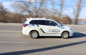 Экипаж патрульной полиции спас умирающую девочку из Николаевской области