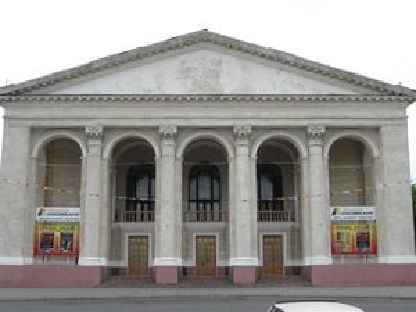Каким встретит зарубежных гостей Херсонский театр?