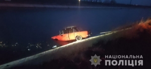 В Чаплинском районе нашли угнанный автомобиль