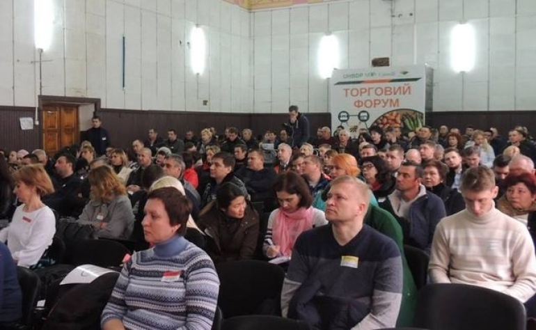 Производители и реализаторы плодоовощной продукции поговорили о сотрудничестве