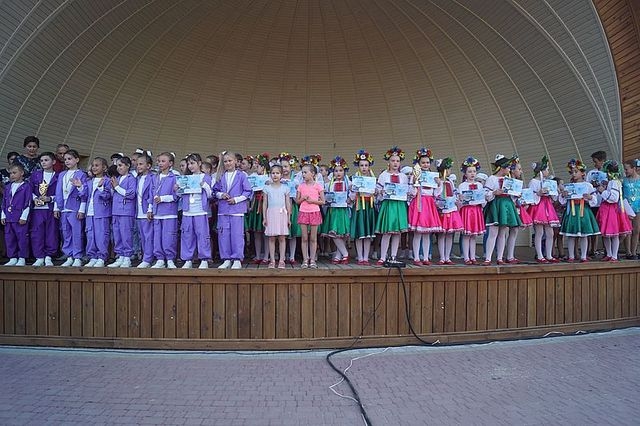 Участники гала-концерта фестиваля юных талантов отправятся в Грецию