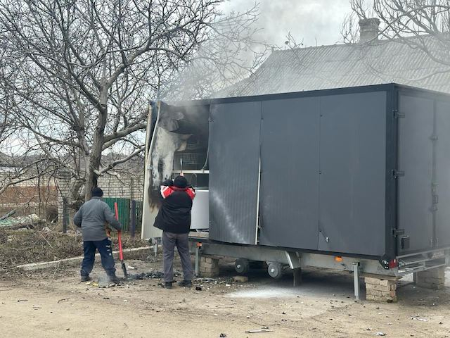 Вражеский беспилотник атаковал мобильный медпункт